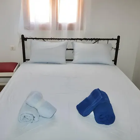 Ostria * Platia Ammos